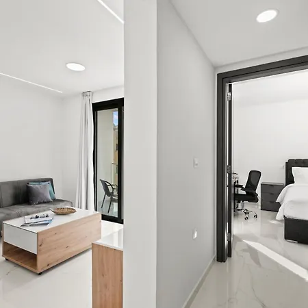 Maestro * לרנקה