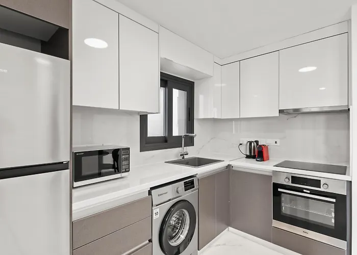 Maestro شقة لارنكا