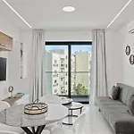 Maestro Larnaca